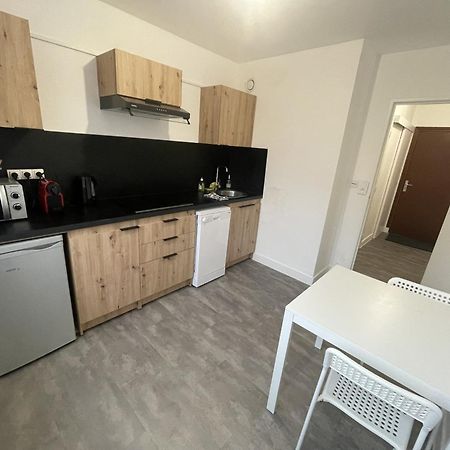 Logement Neuf A Proximite Du Centre Ville Avec Parking 里摩日 外观 照片